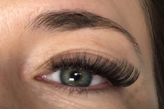 Mega volume lashes